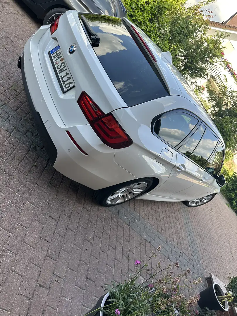 BMW 530 5er Touring Diesel 530d Touring Sport-Aut. White - 2