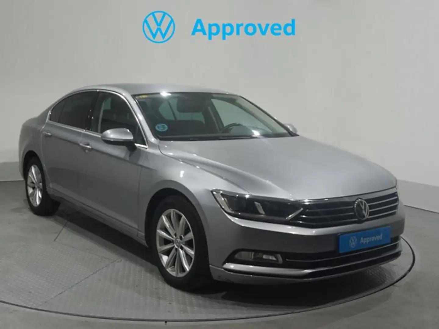 Volkswagen Passat 2.0TDI Advance DSG7 110kW Gris - 1