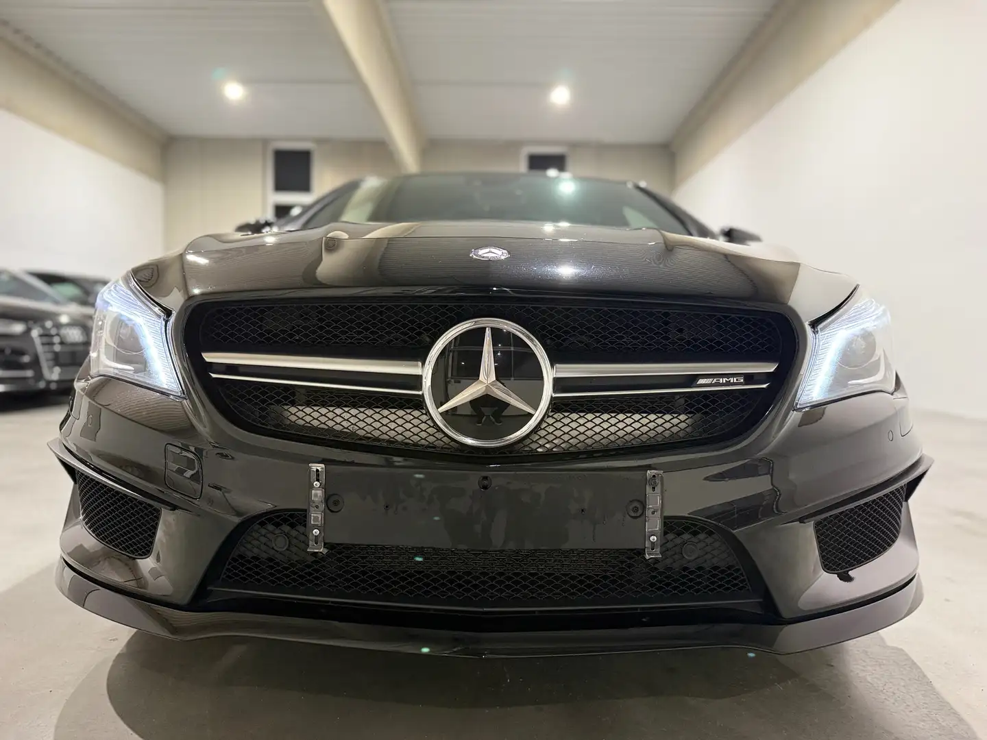 Mercedes-Benz CLA 45 AMG CLA 45 AMG 4Matic 7G-Tronic, Unfallfrei Чорний - 2