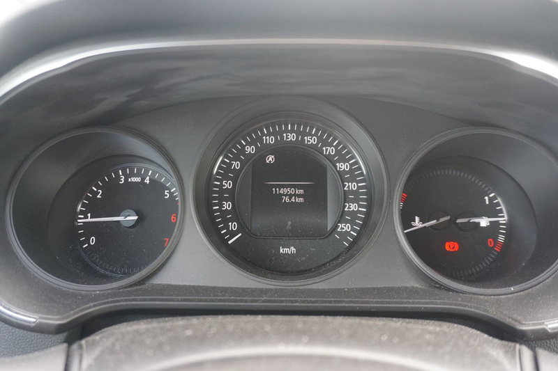 Renault Megane 1.2 TCe 100 Energy Life — photo 13