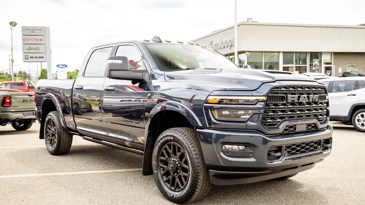 RAM 3500 снимка RAM 3500