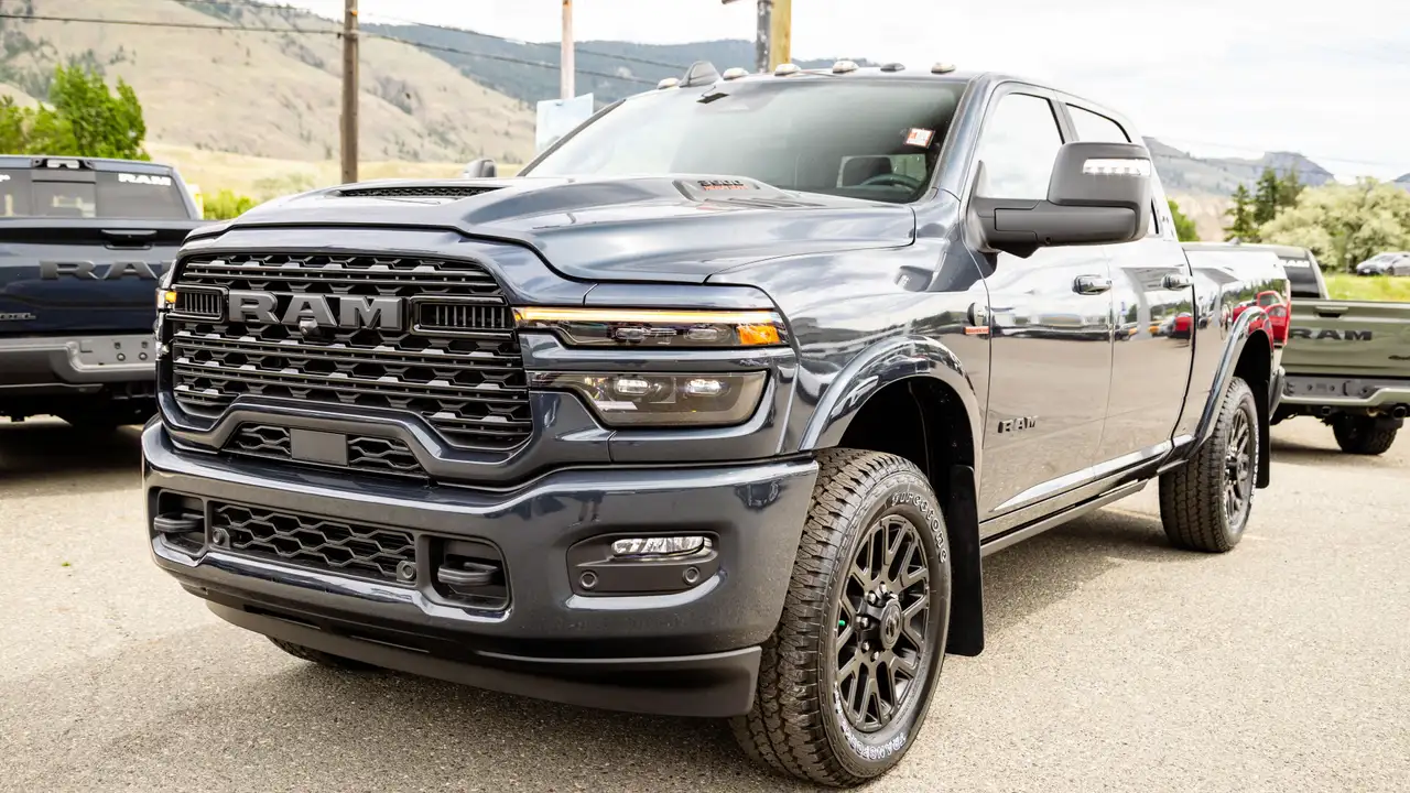 RAM 3500 снимка RAM 3500