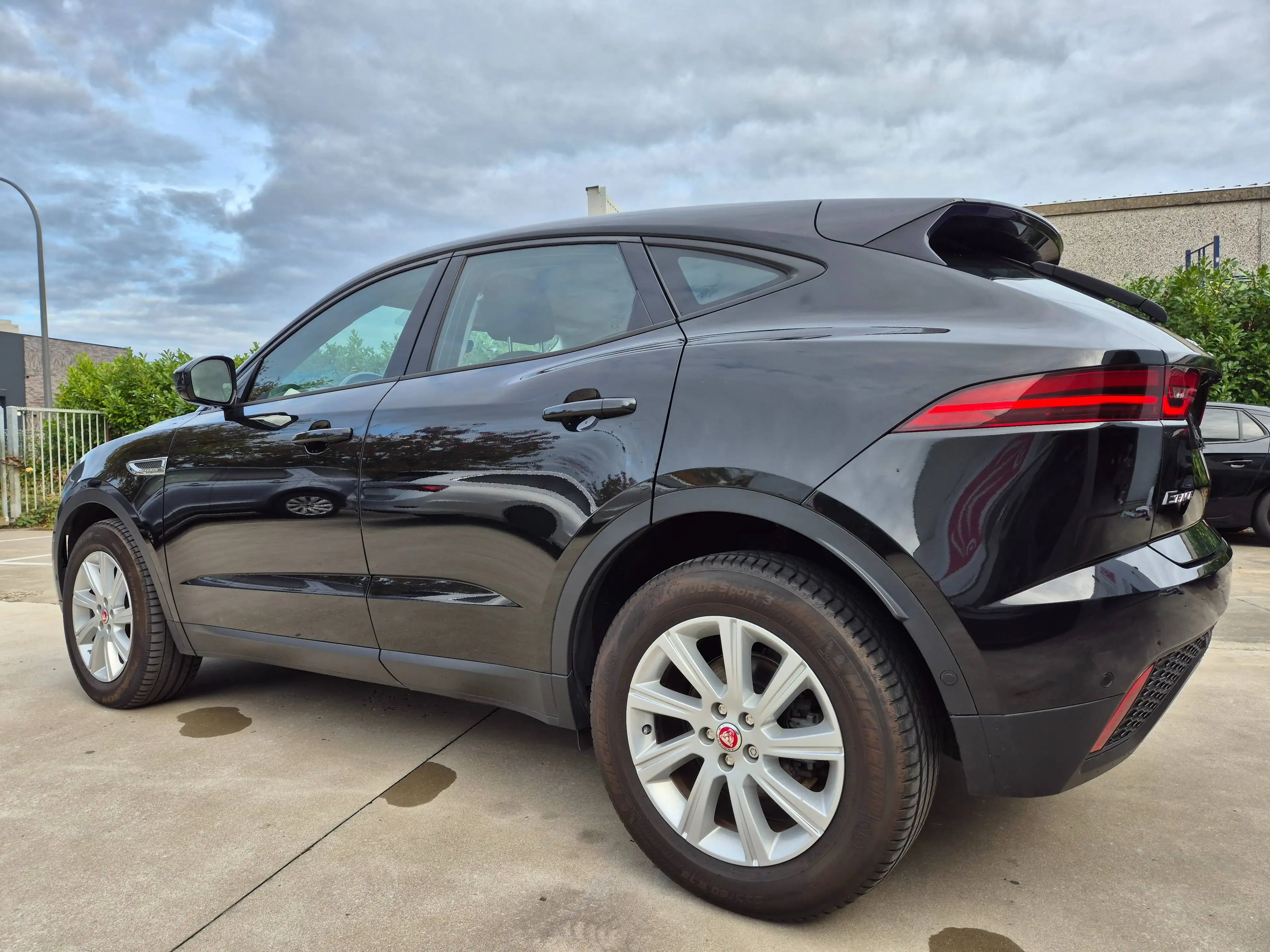 Jaguar E-Pace 2.0 D 150cv SPORT // AUTO. // AWD — photo 7