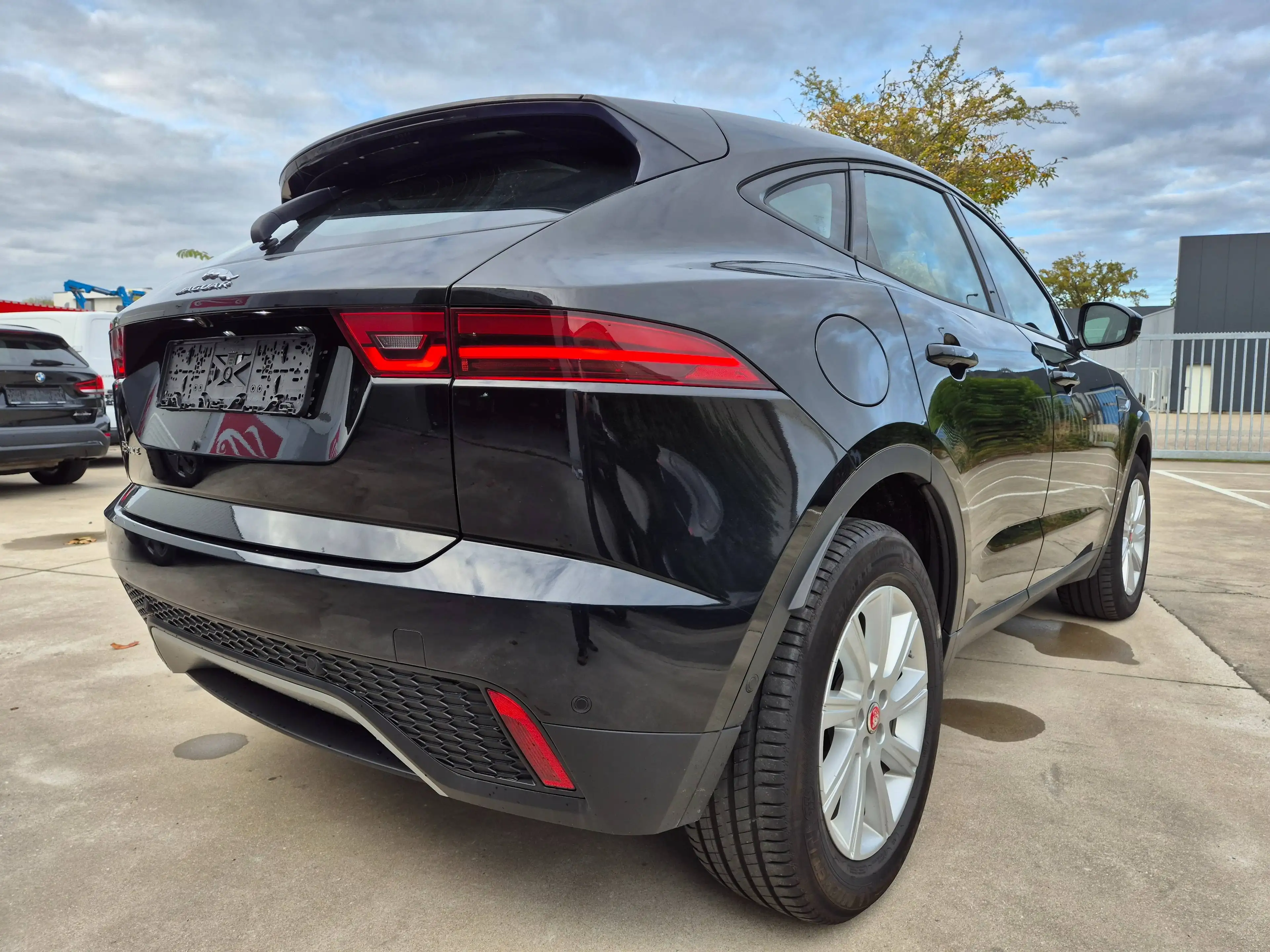 Jaguar E-Pace 2.0 D 150cv SPORT // AUTO. // AWD — photo 10