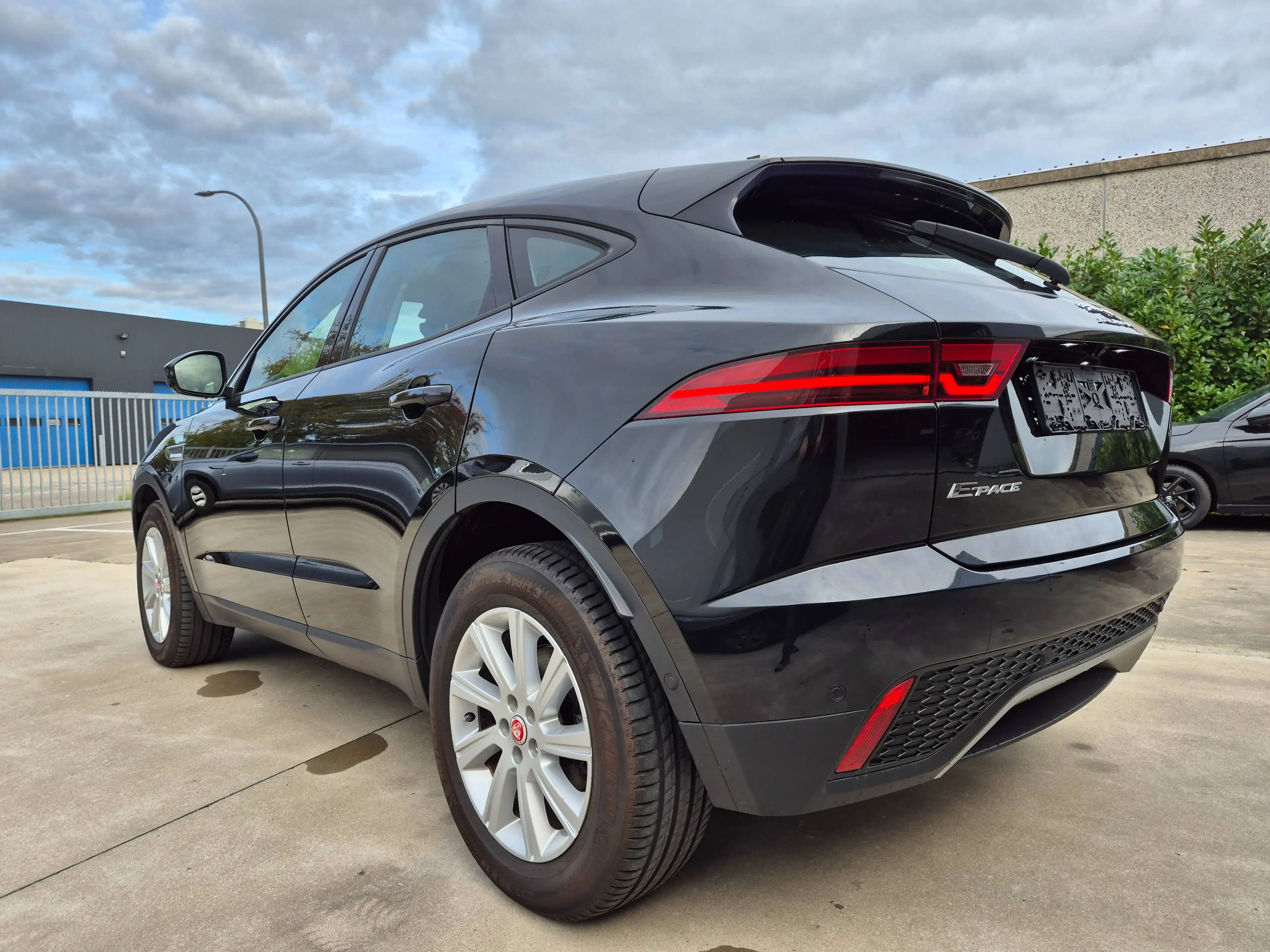 Jaguar E-Pace 2.0 D 150cv SPORT // AUTO. // AWD — photo 8