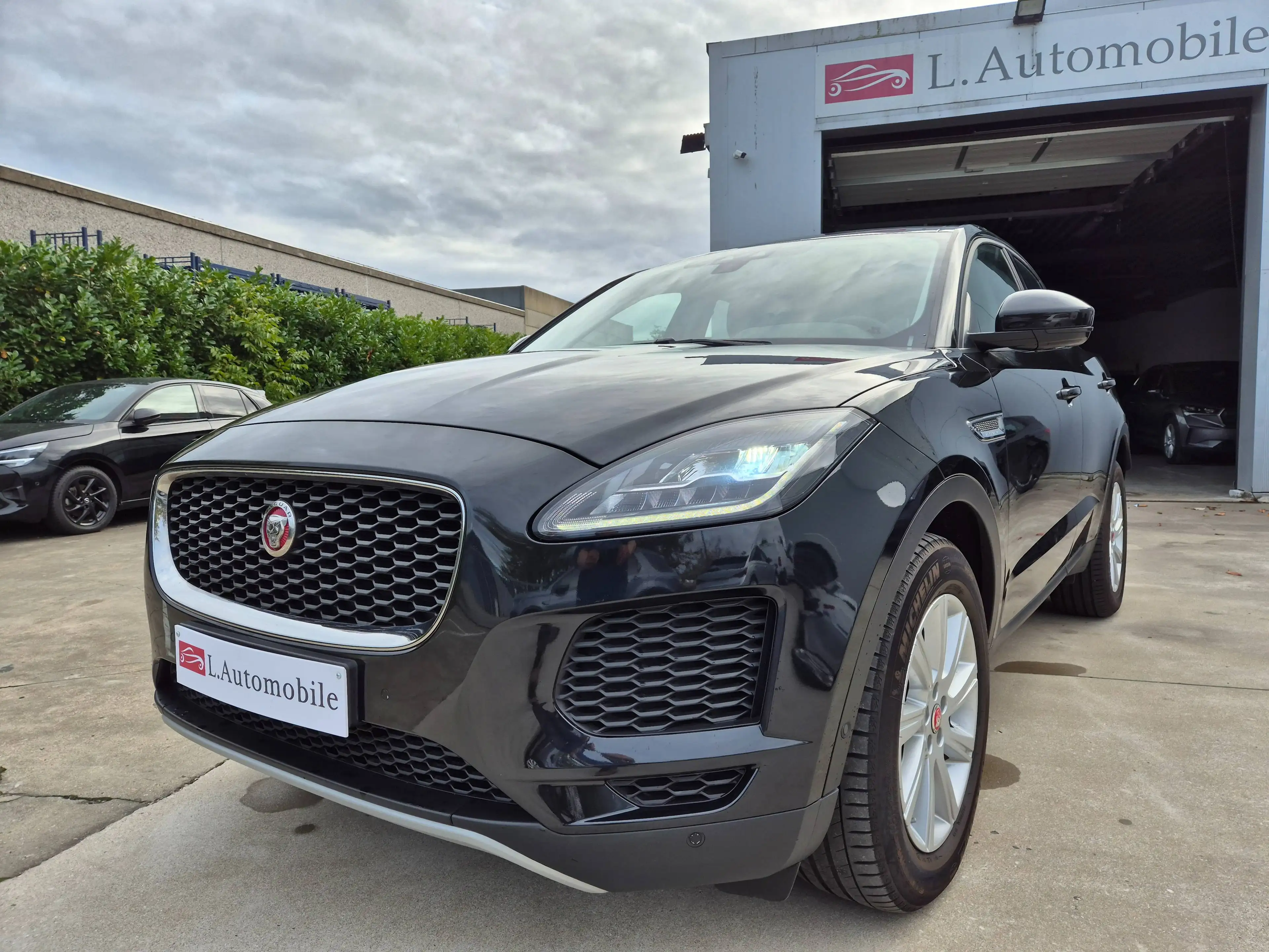 Jaguar E-Pace 2.0 D 150cv SPORT // AUTO. // AWD — photo 4