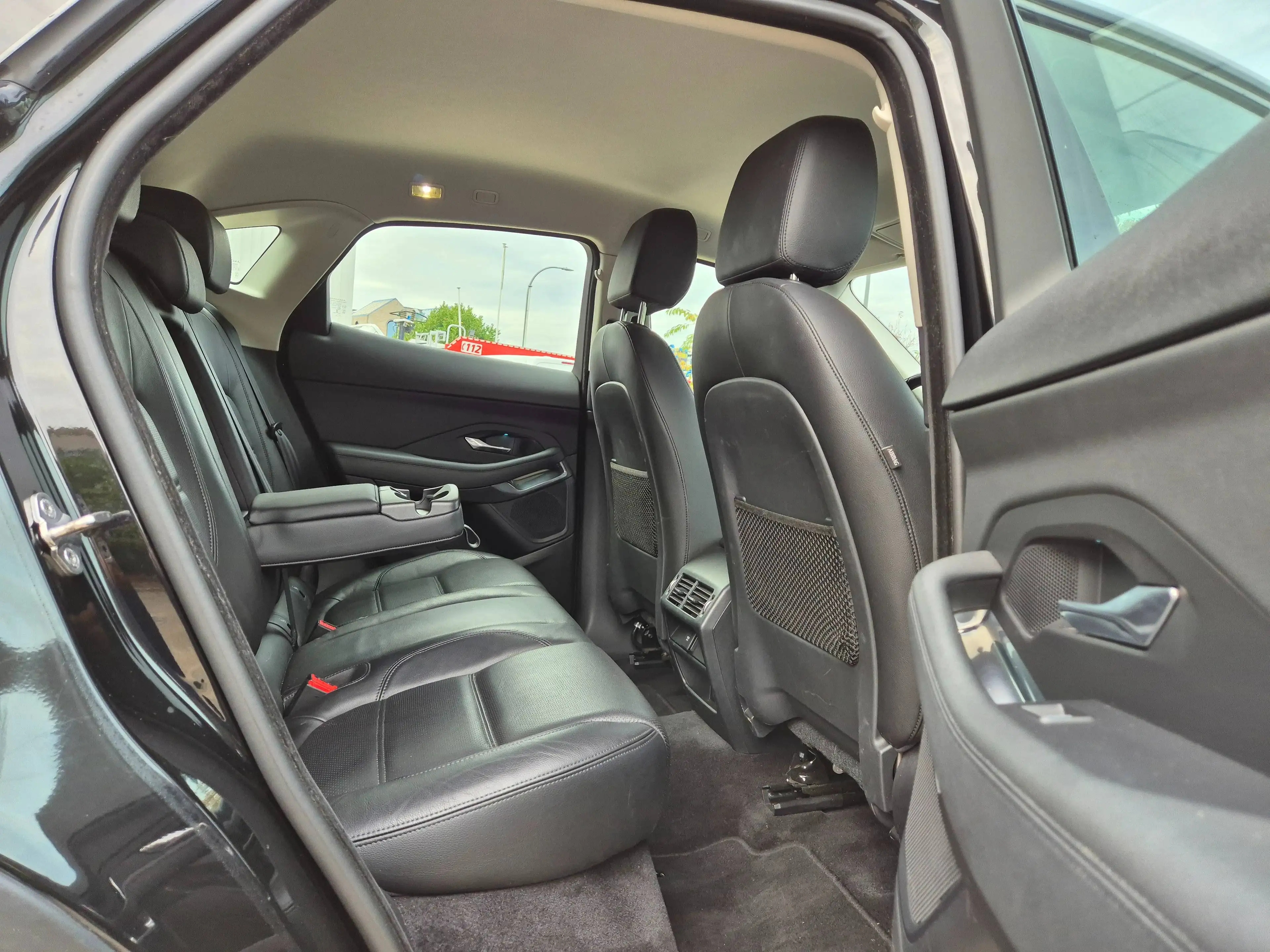 Jaguar E-Pace 2.0 D 150cv SPORT // AUTO. // AWD — photo 15