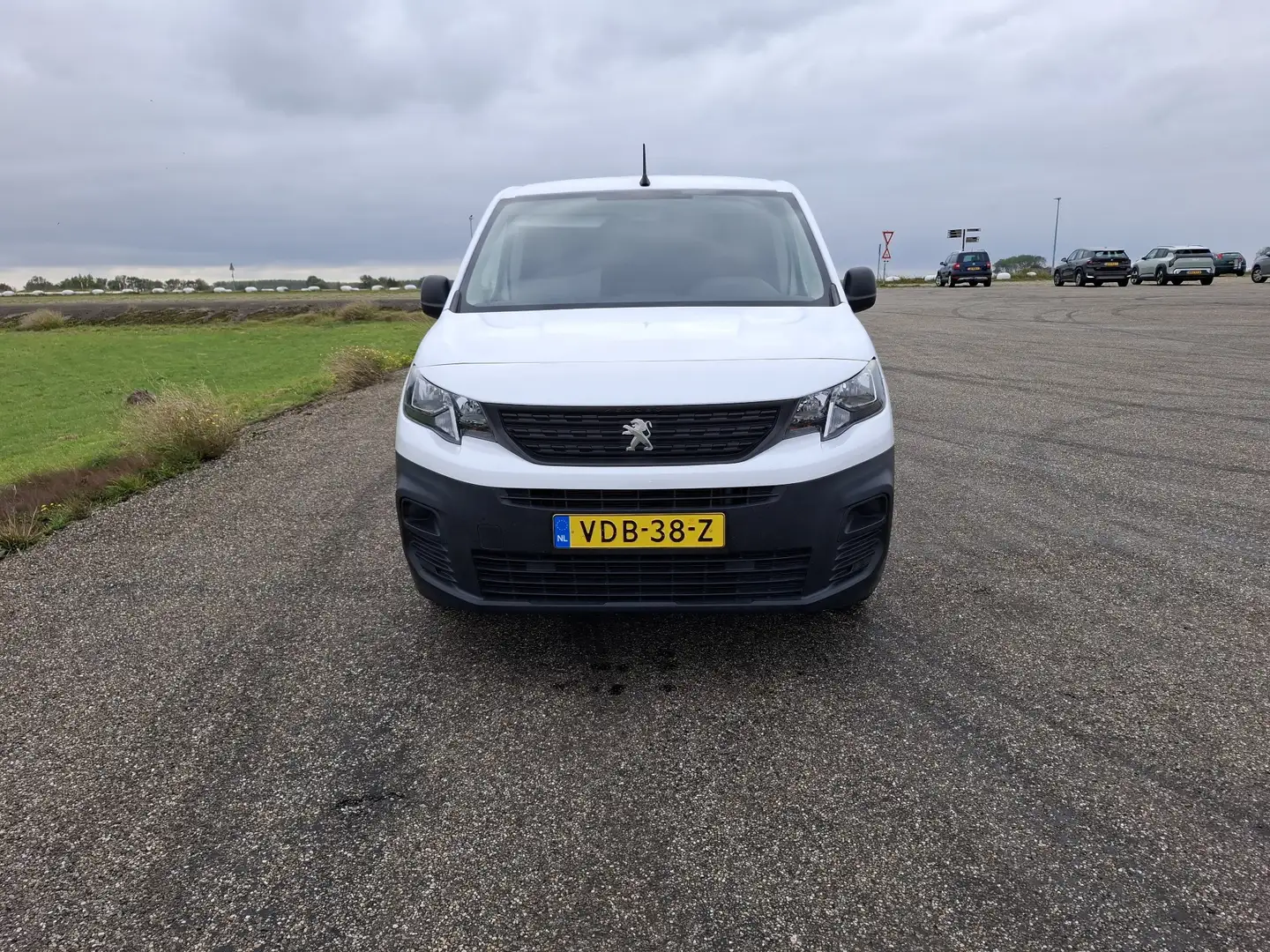 Peugeot Partner 1.5 BlueHDI Pro Wit - 2