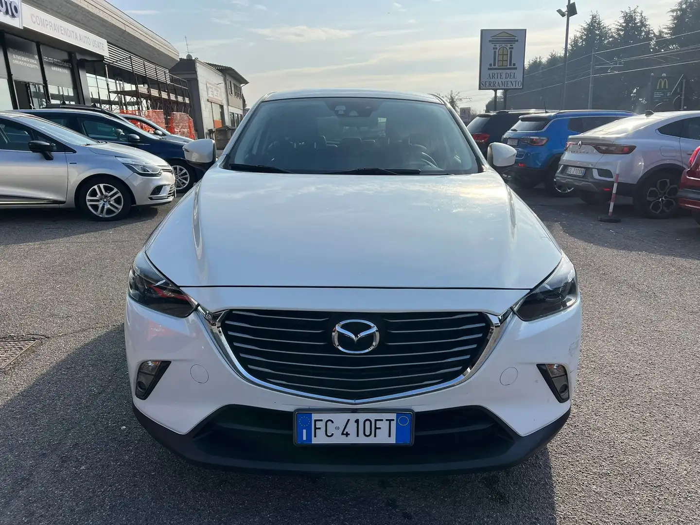 Mazda CX-3 1.5d Exceed 2wd 105cv Blanc - 2