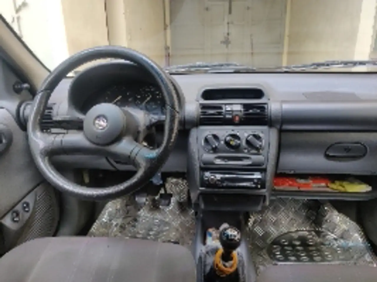 Opel Corsa 1.4 Swing (30 Anni /storica /epoca), foto 4
