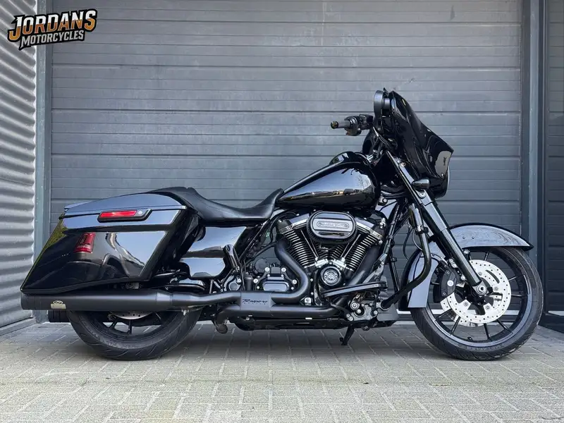 Harley-Davidson Street Glide