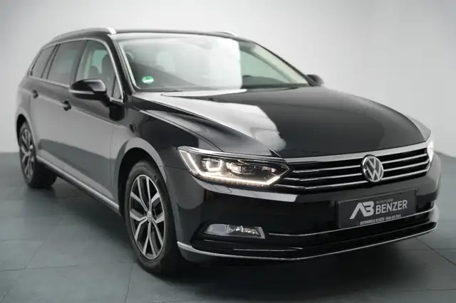 Volkswagen Passat main image