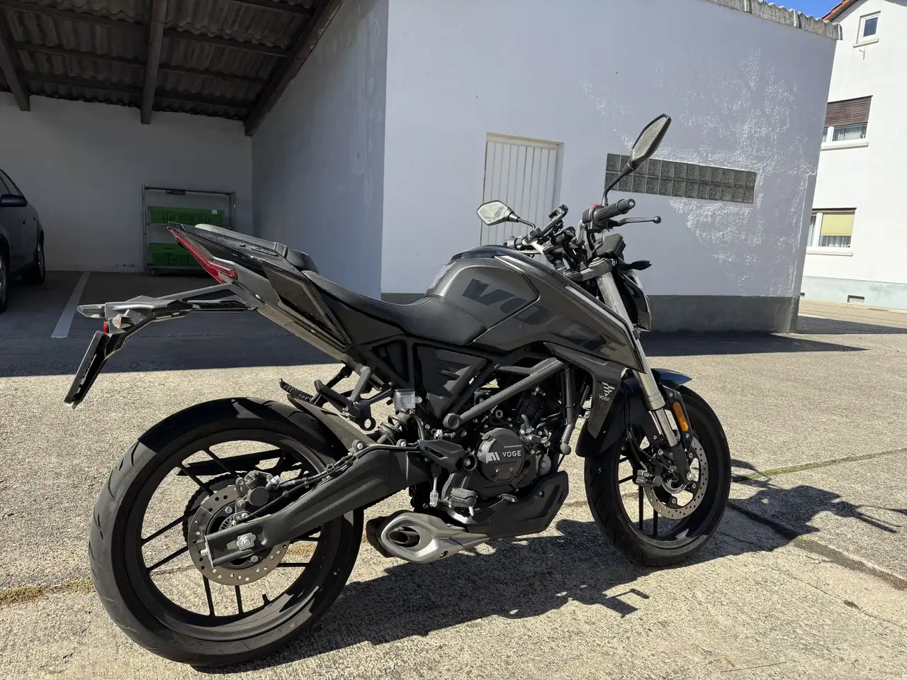 Voge R125