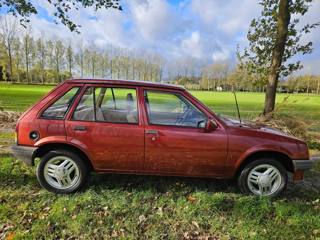 Opel Corsa 1.2S LS, foto 4