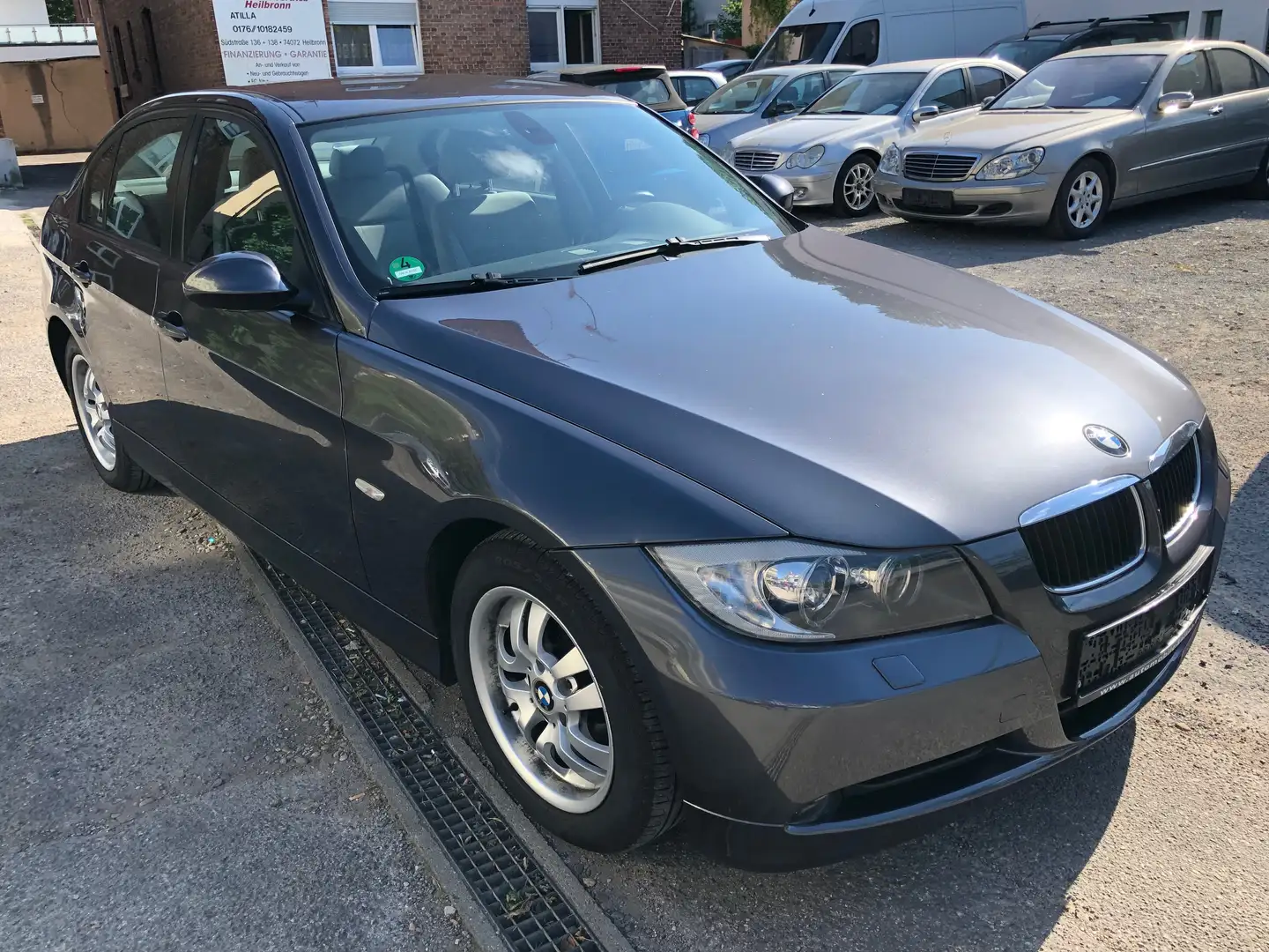 BMW 320 320i **TüV Neu*KLIMA*AHK*PDC*Isofix** Gris - 1