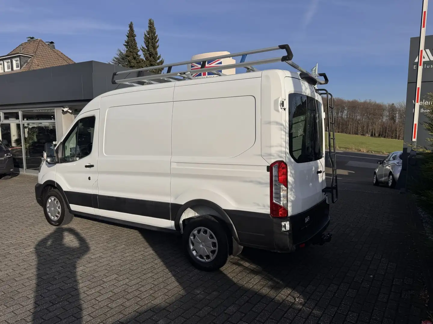 Ford Transit 350 L2 Trend KLIMA*SICHT-PAKET* Weiß - 2