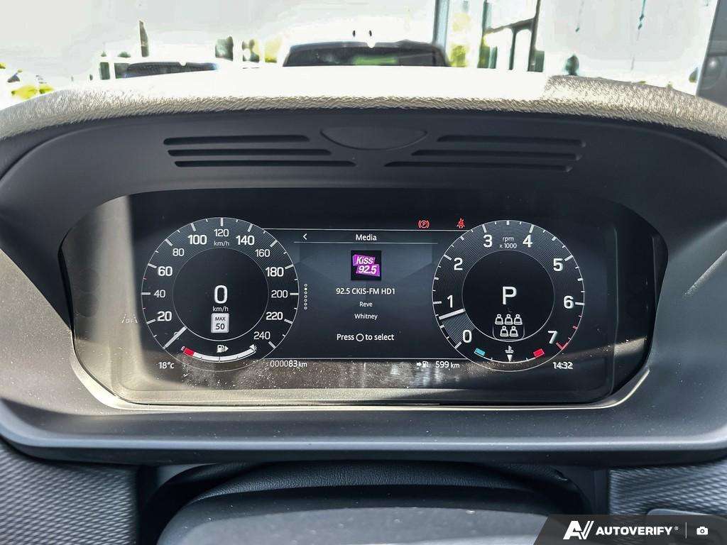 2026 Land Rover Discovery P300 Dynamic SE thumb 15