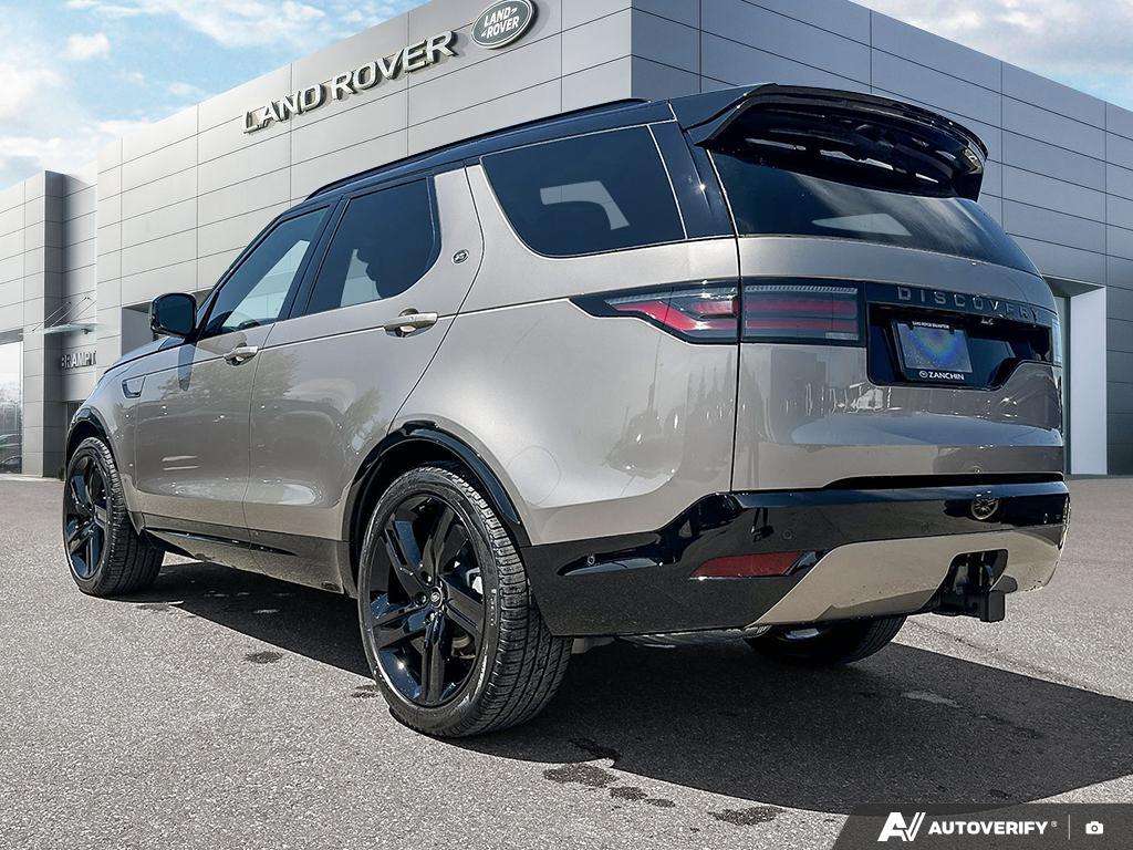 2026 Land Rover Discovery P300 Dynamic SE alt 4