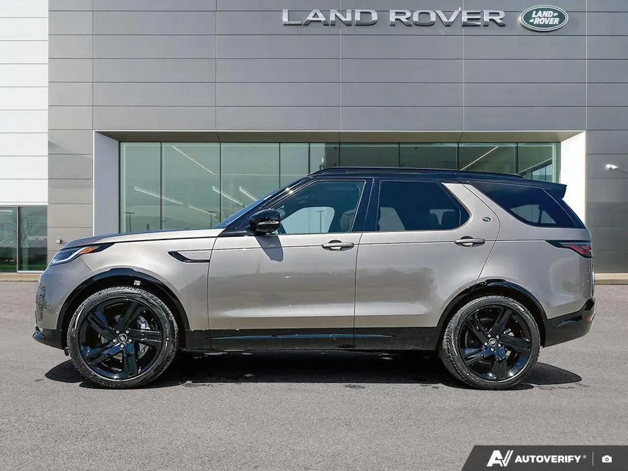 Land Rover Discovery снимка Land Rover Discovery