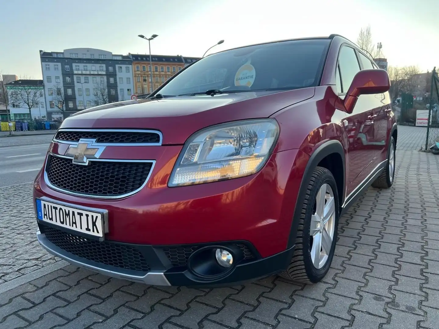 Chevrolet Orlando LT+Automatik,Klima,Navi,Kamera,Allwetter,7Sitzer Rouge - 2
