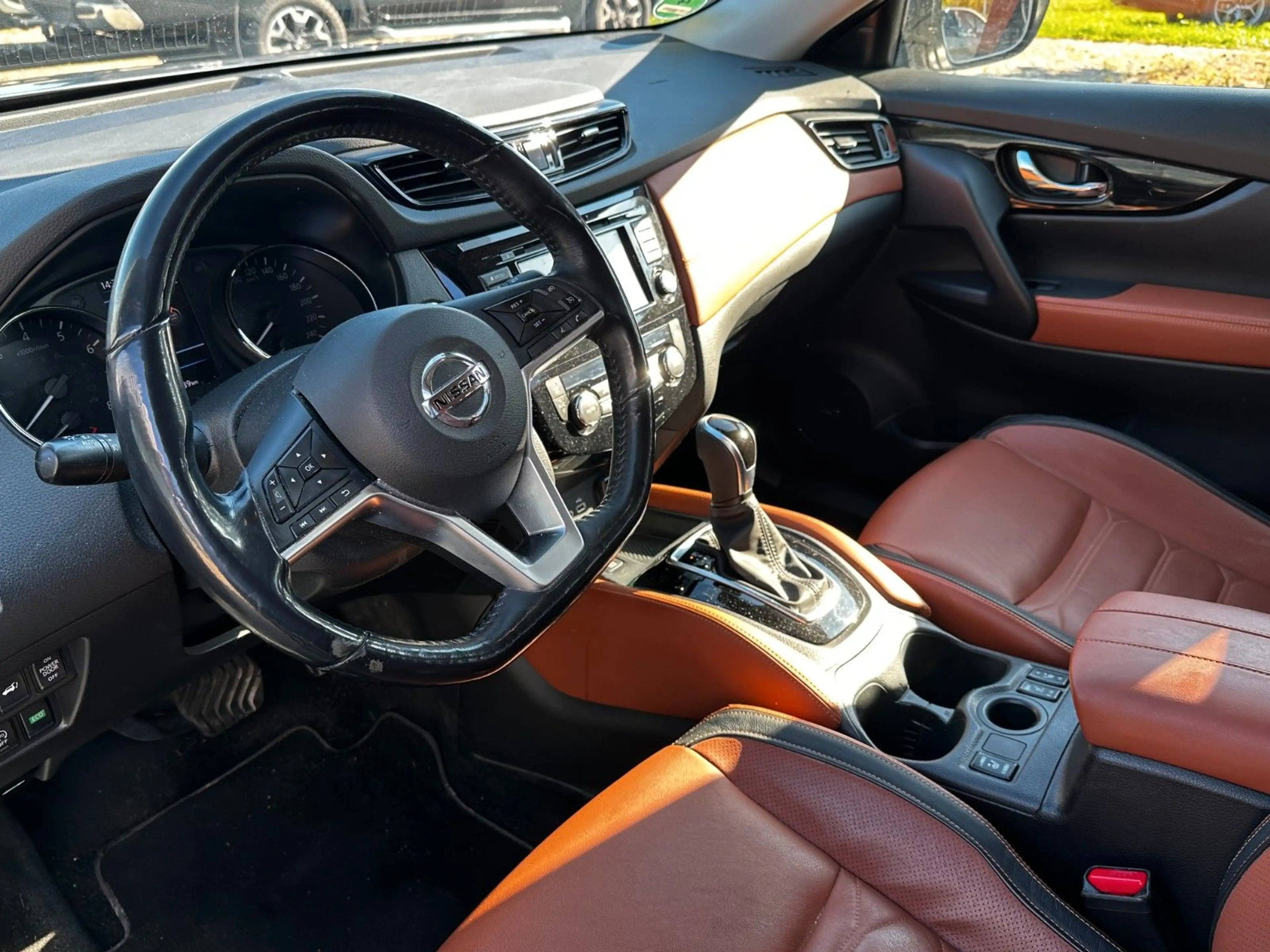 Nissan X-Trail Tekna 1. Hand, TOP, Leder, HU, DS neu — photo 5