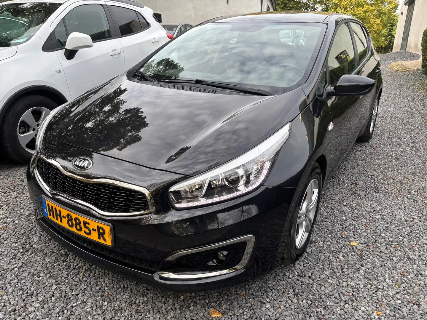 Kia Ceed / cee'd 1.0 T-GDi Navigator KM 150363 NAP Zwart - 1