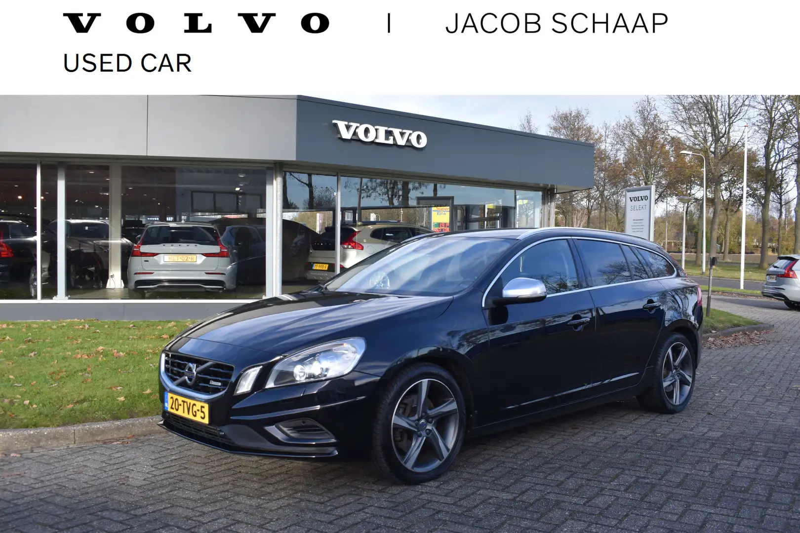 Volvo V60 T6 AWD 305PK Automaat R-Design | 6 Cilinder | Trek Negro - 1