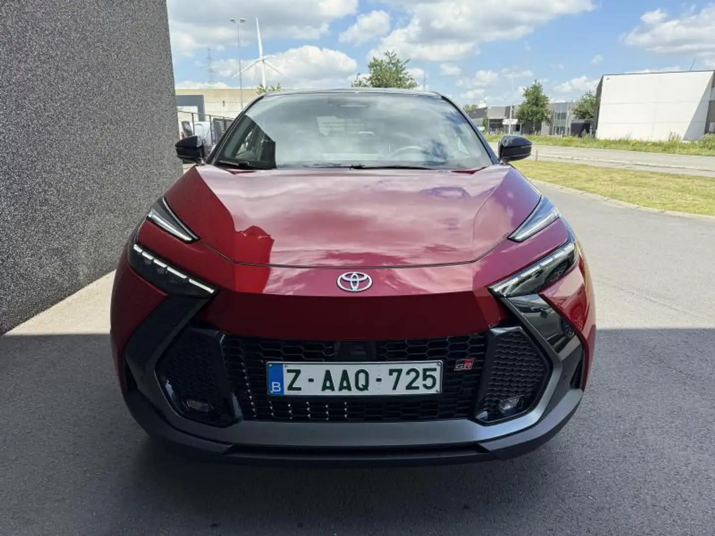 Toyota C-HR 2.0 Plug-in GR Sport Rood - 2