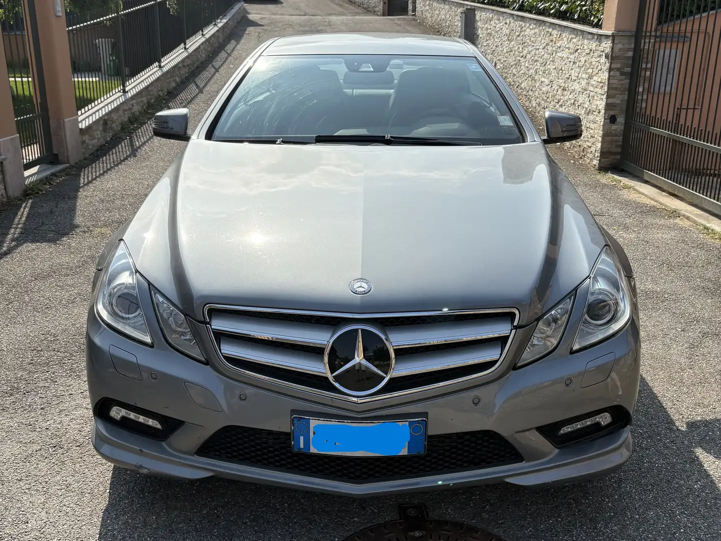 Mercedes-Benz E 350 Classe E - C207 Coupe Coupe cdi be Executive auto Grigio - 2