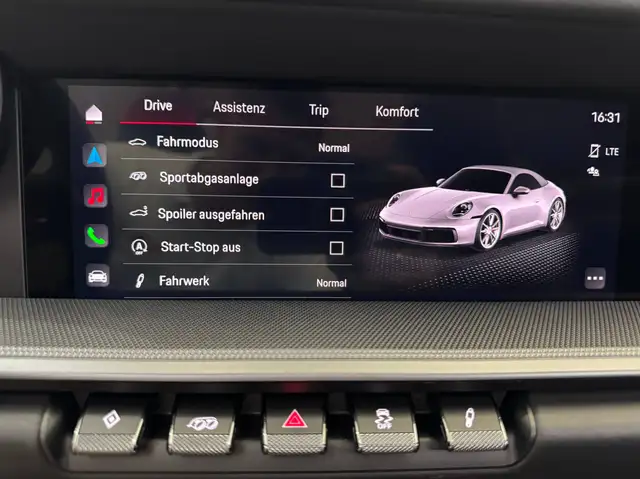 Porsche 911 view 28