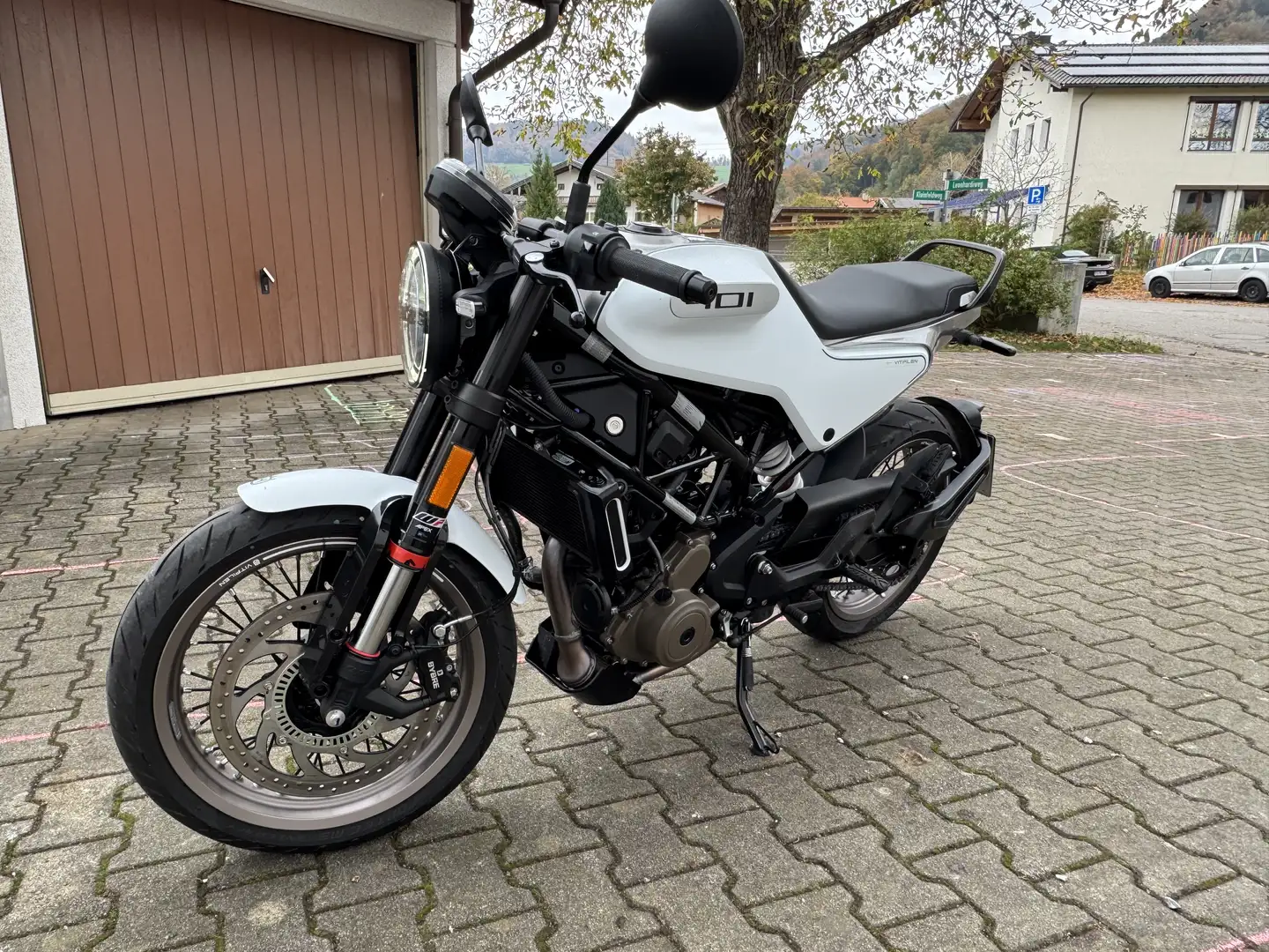 Husqvarna Vitpilen 401 - 1