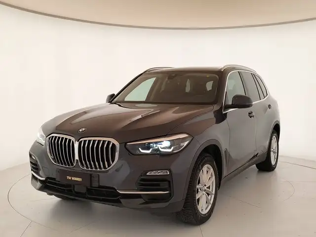 BMW X5 xdrive30d mhev 48V Business auto - IVA ESPOSTA