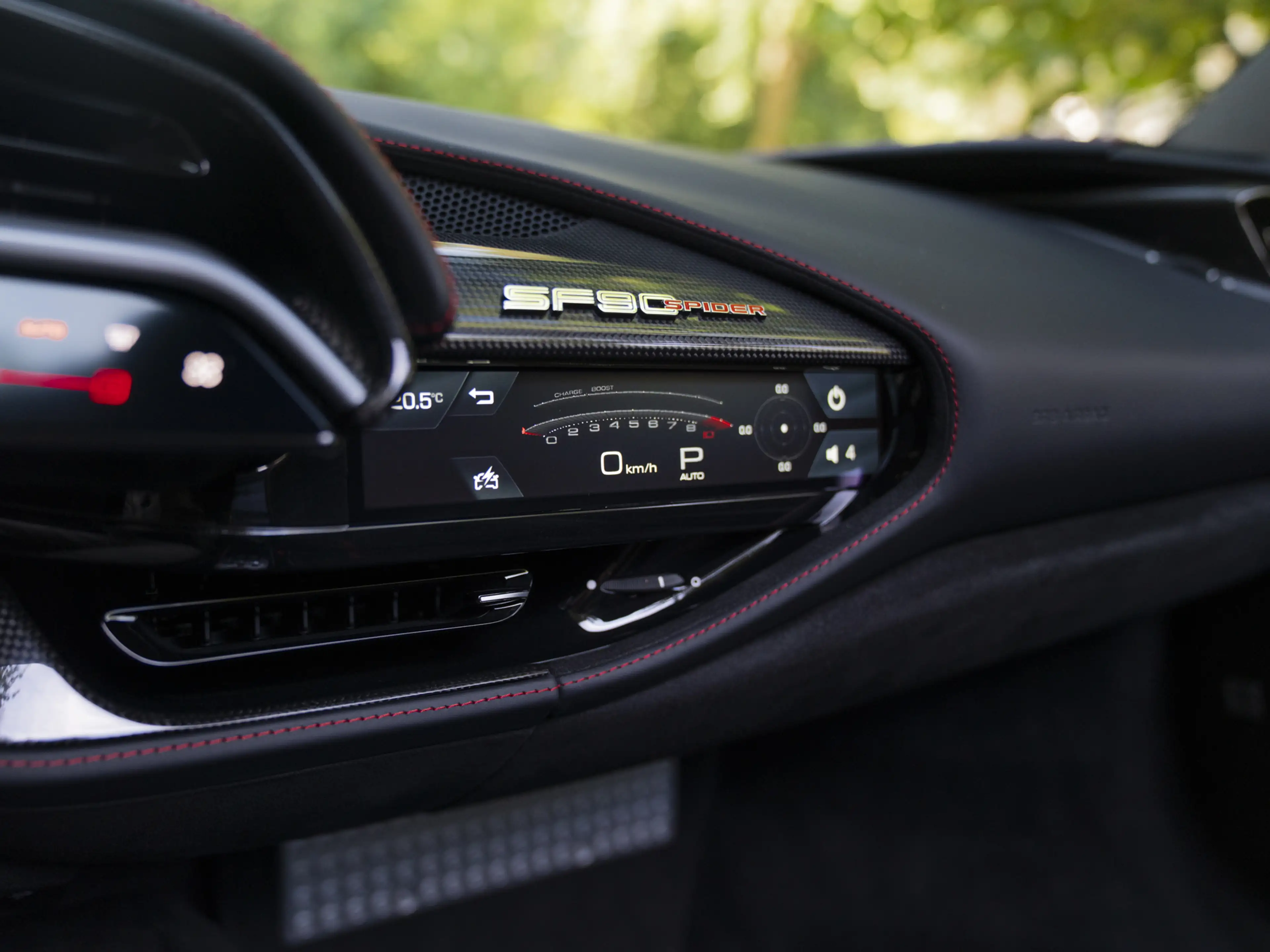 Ferrari SF90 Spider 4.0 V8 Assetto Fiorano — photo 9