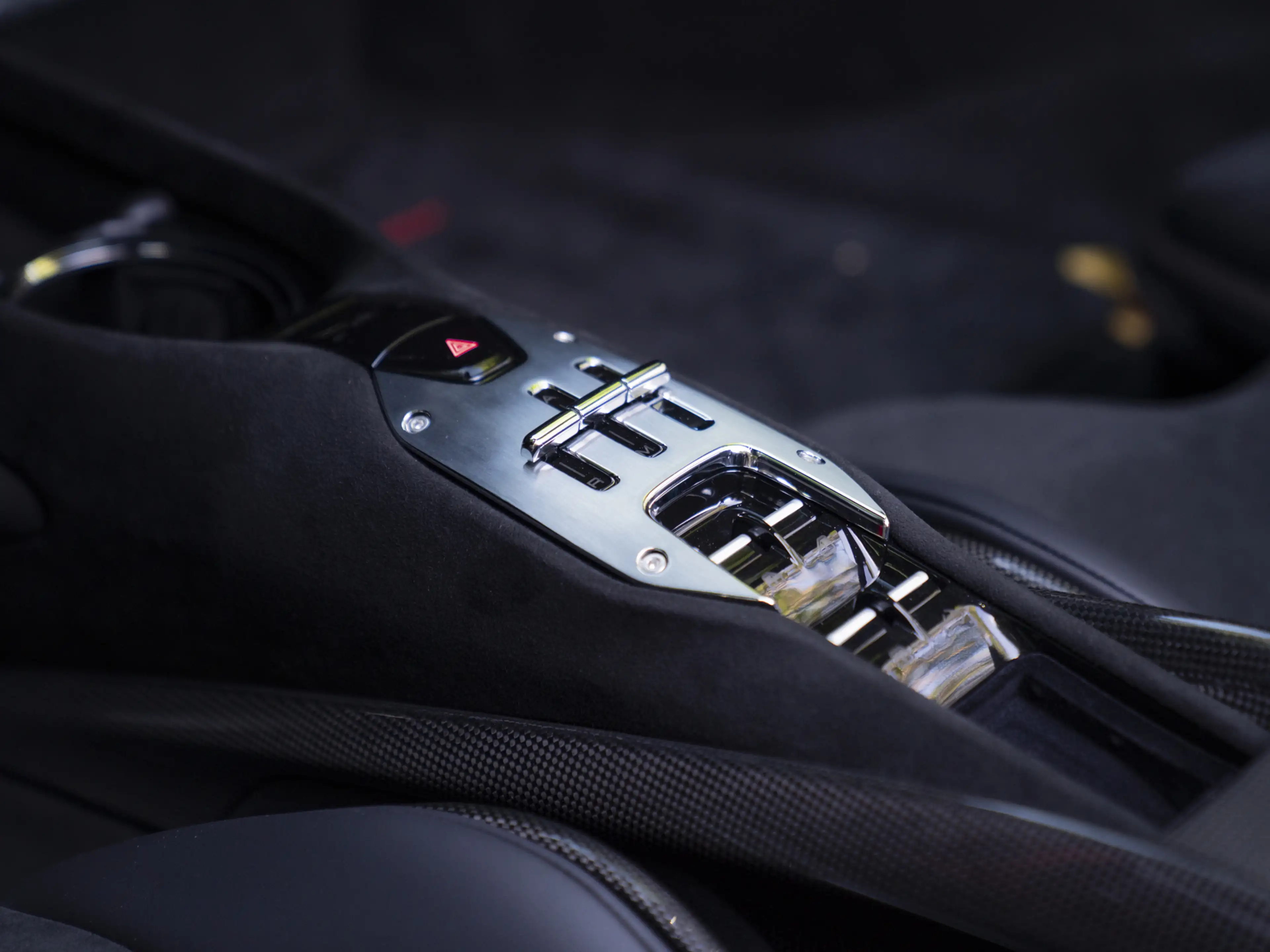 Ferrari SF90 Spider 4.0 V8 Assetto Fiorano — photo 11