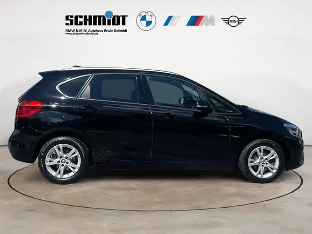 BMW 2 Series view 7