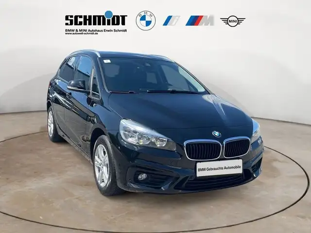 BMW 2 Series view 8