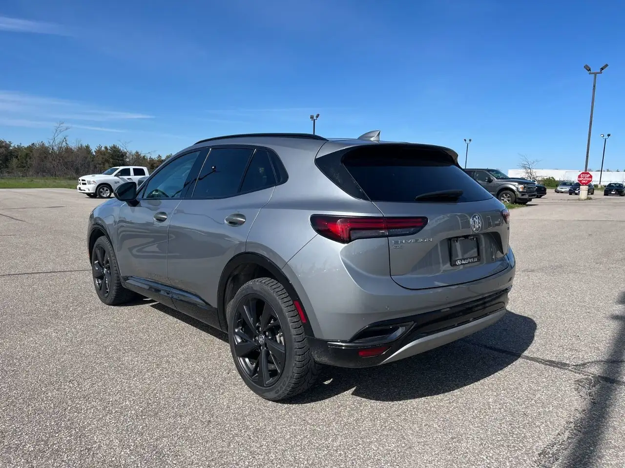 Buick Envision photo Buick Envision
