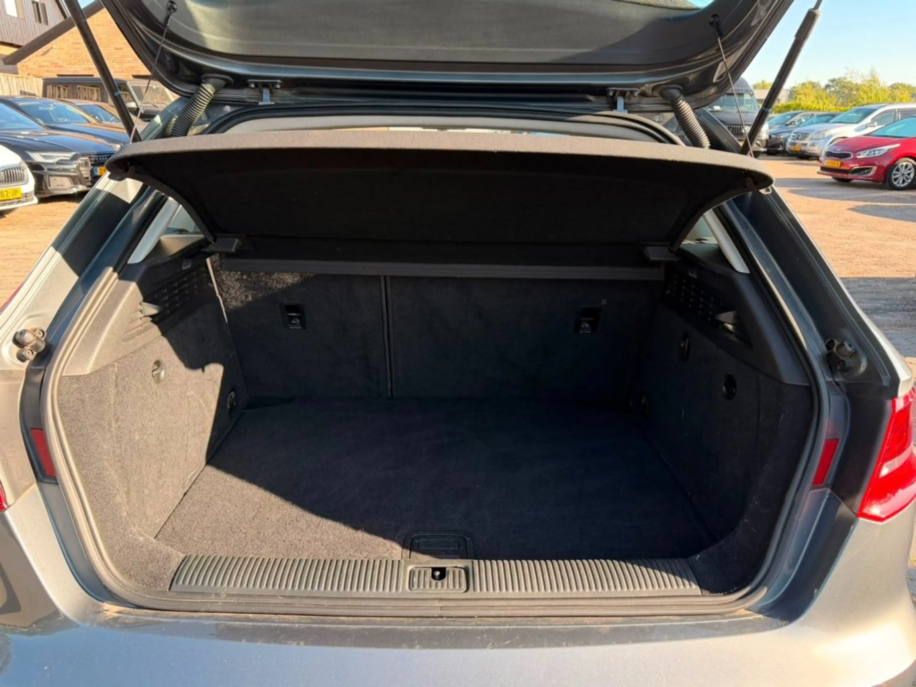 Audi A3 1.2 TFSI ATTR. PRO LINE. NAVI, AIRCO, CRUISE. — photo 28