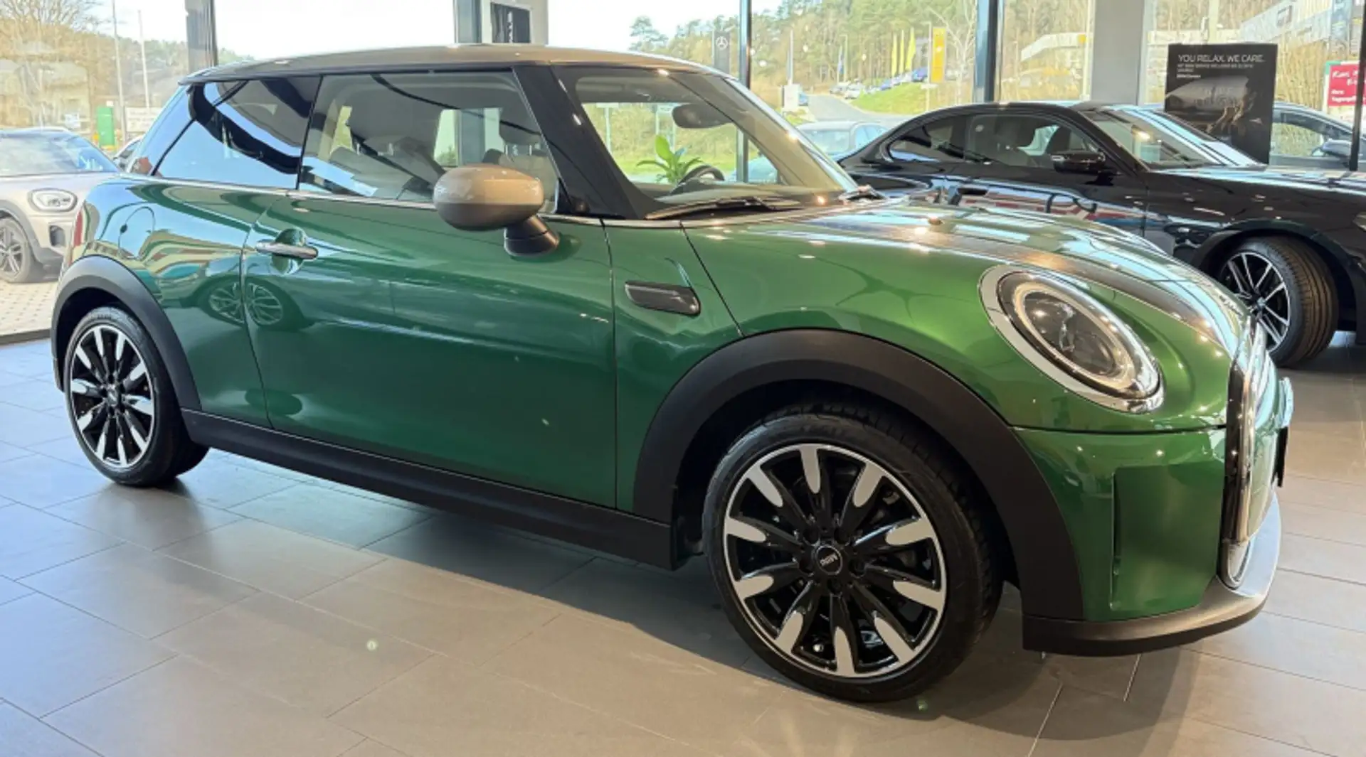 MINI Cooper 1.5 Cooper Classic Verde - 2