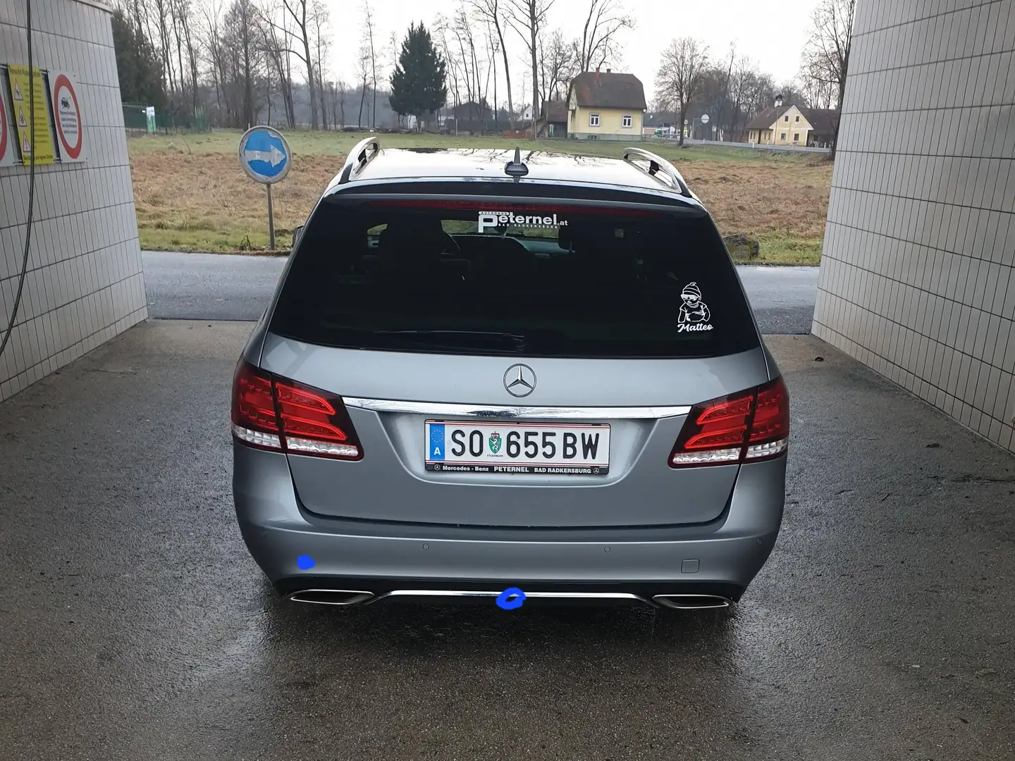 Mercedes-Benz E 250 E 250 T Avantgarde CDI Aut. Avantgarde Grau - 2
