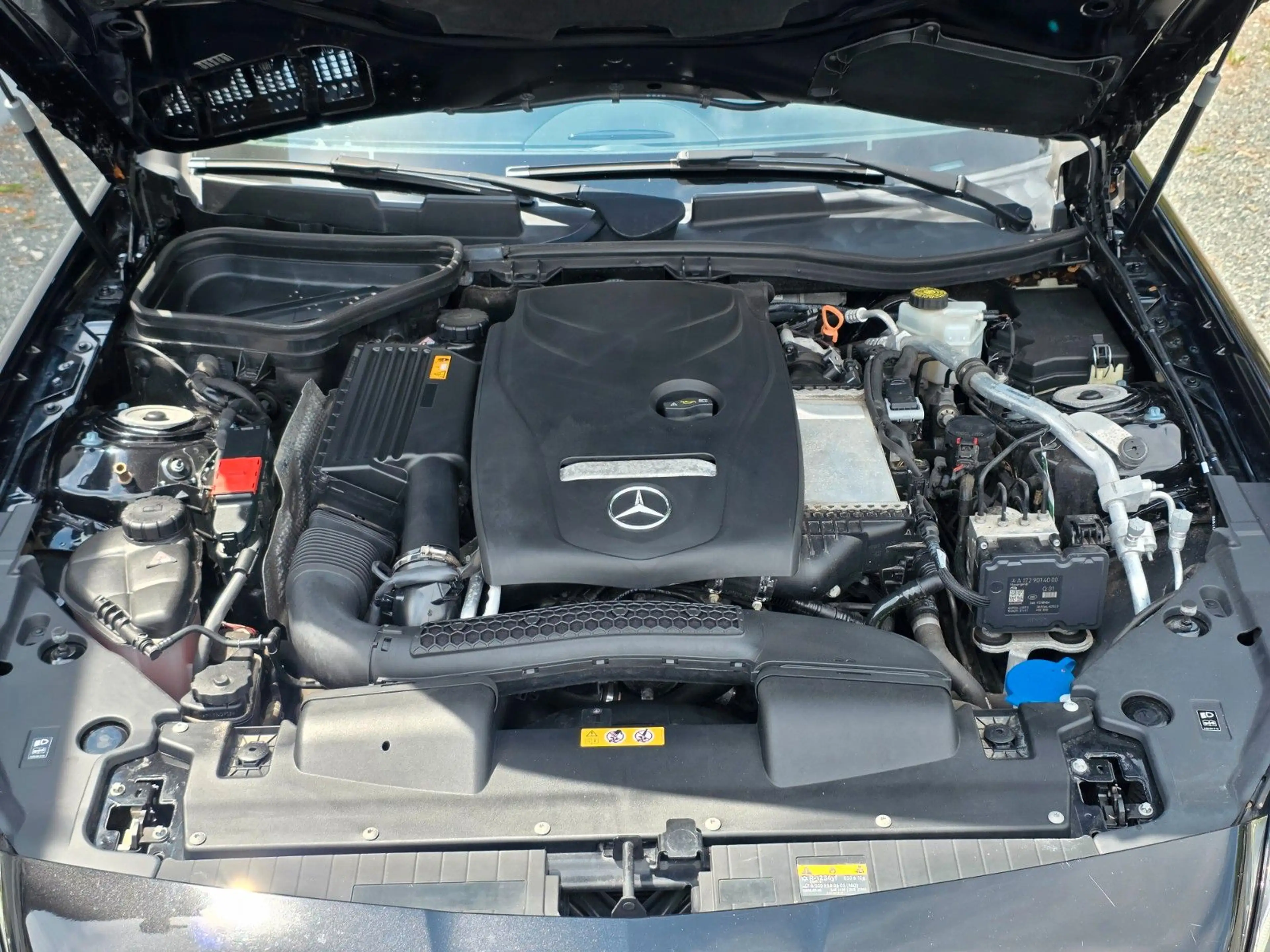 Mercedes-Benz SLC 180 Roadster *LED*Leder*Navi*SHZ*Gepflegt — photo 20