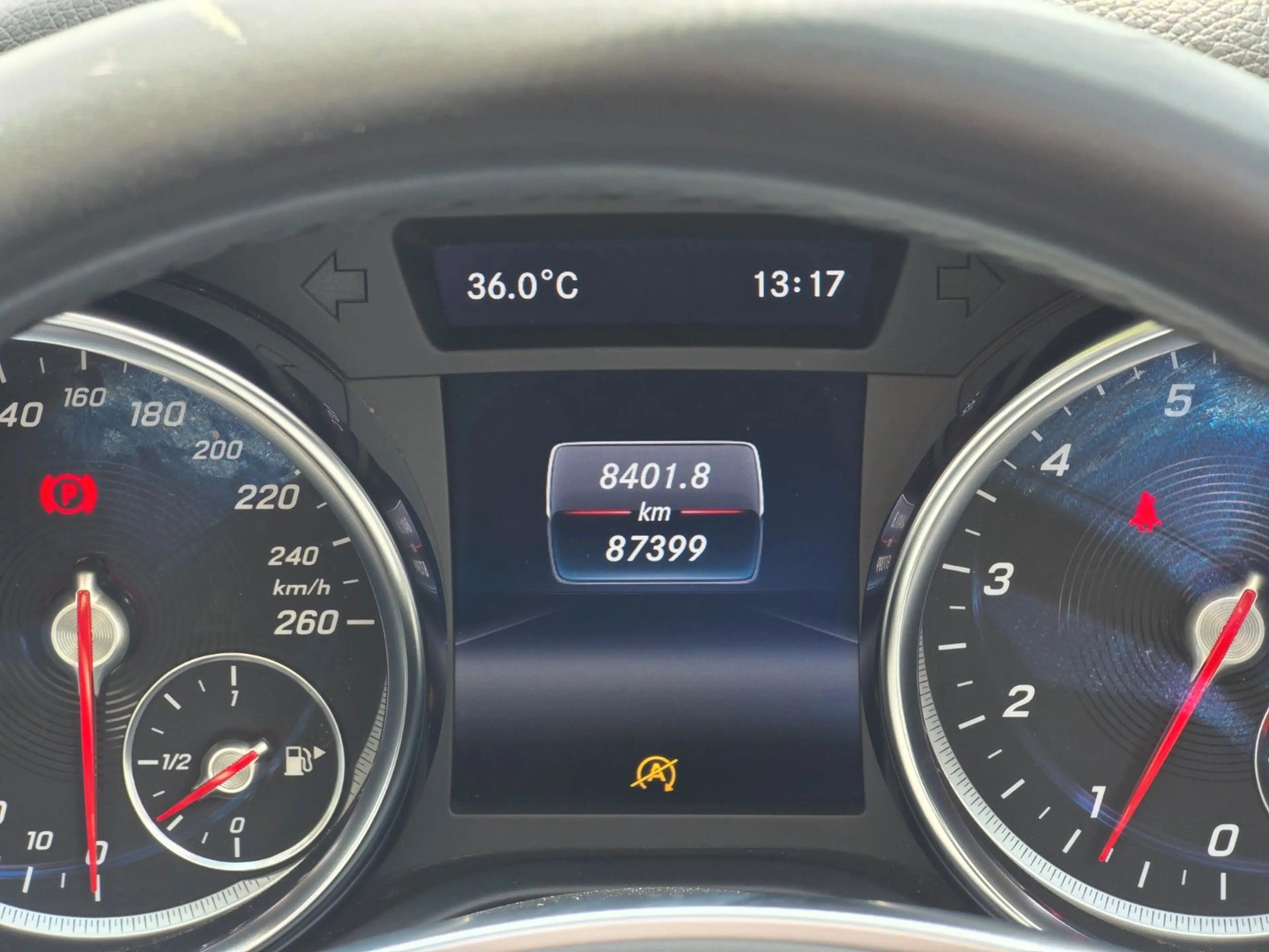 Mercedes-Benz SLC 180 Roadster *LED*Leder*Navi*SHZ*Gepflegt — photo 28