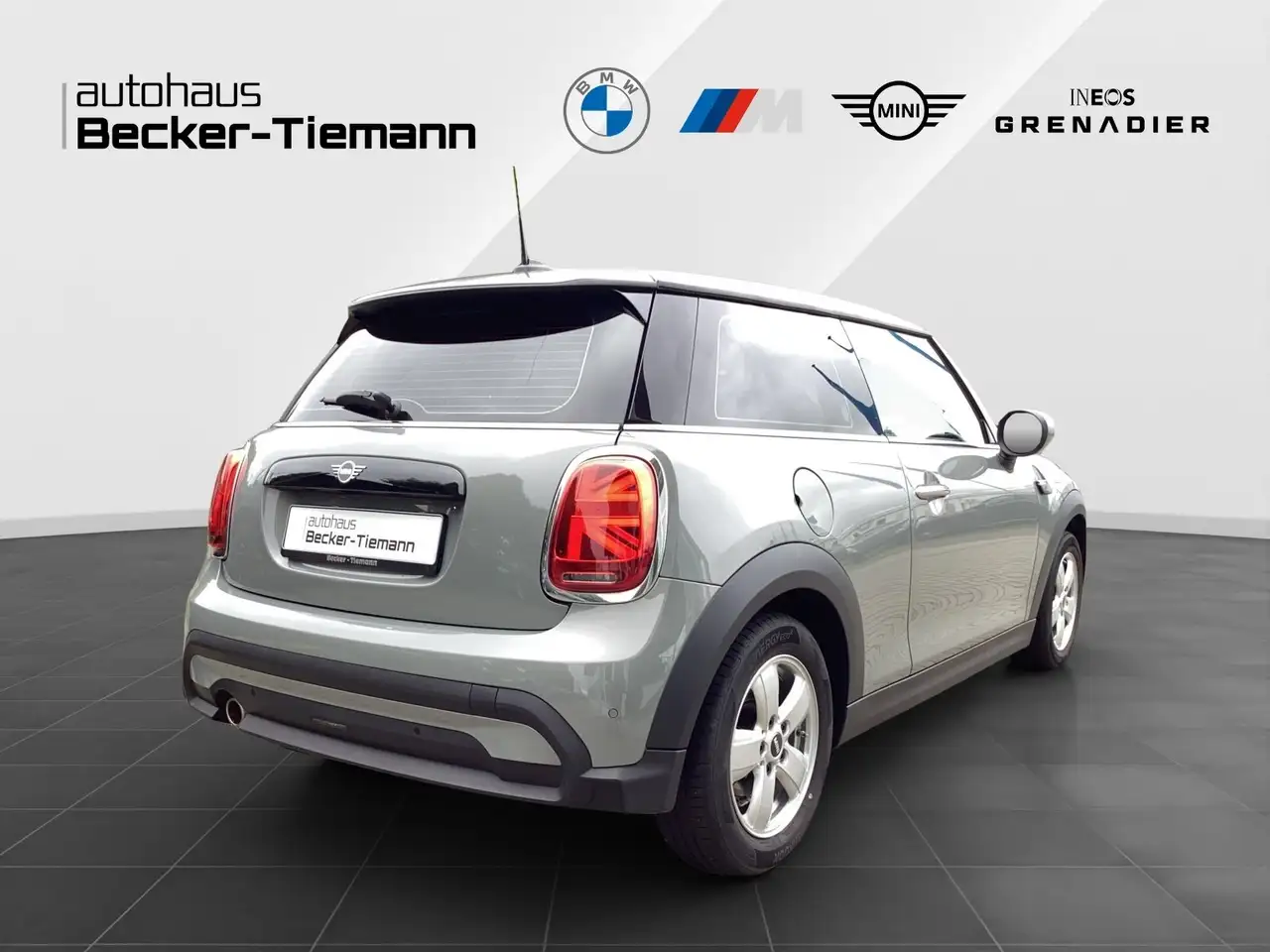 MINI Cooper Hatch 15" / LED / DAB / Klima / CarPlay 6