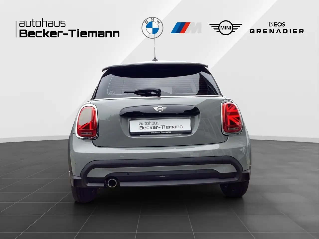 MINI Cooper Hatch 15" / LED / DAB / Klima / CarPlay 5