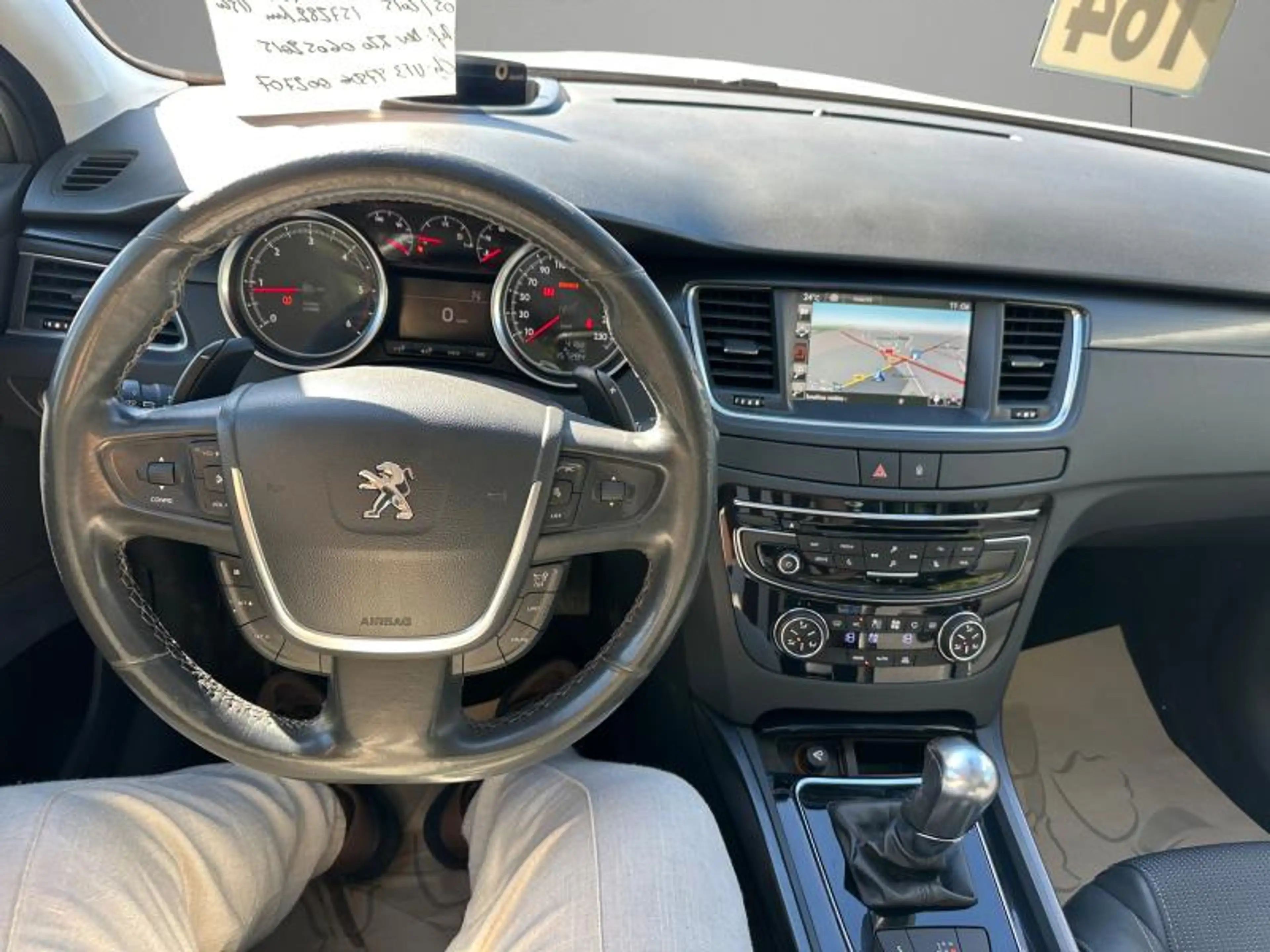 Peugeot 508 1.6 HDi 115cv Automatique break blanc 05/15 Airco — photo 12