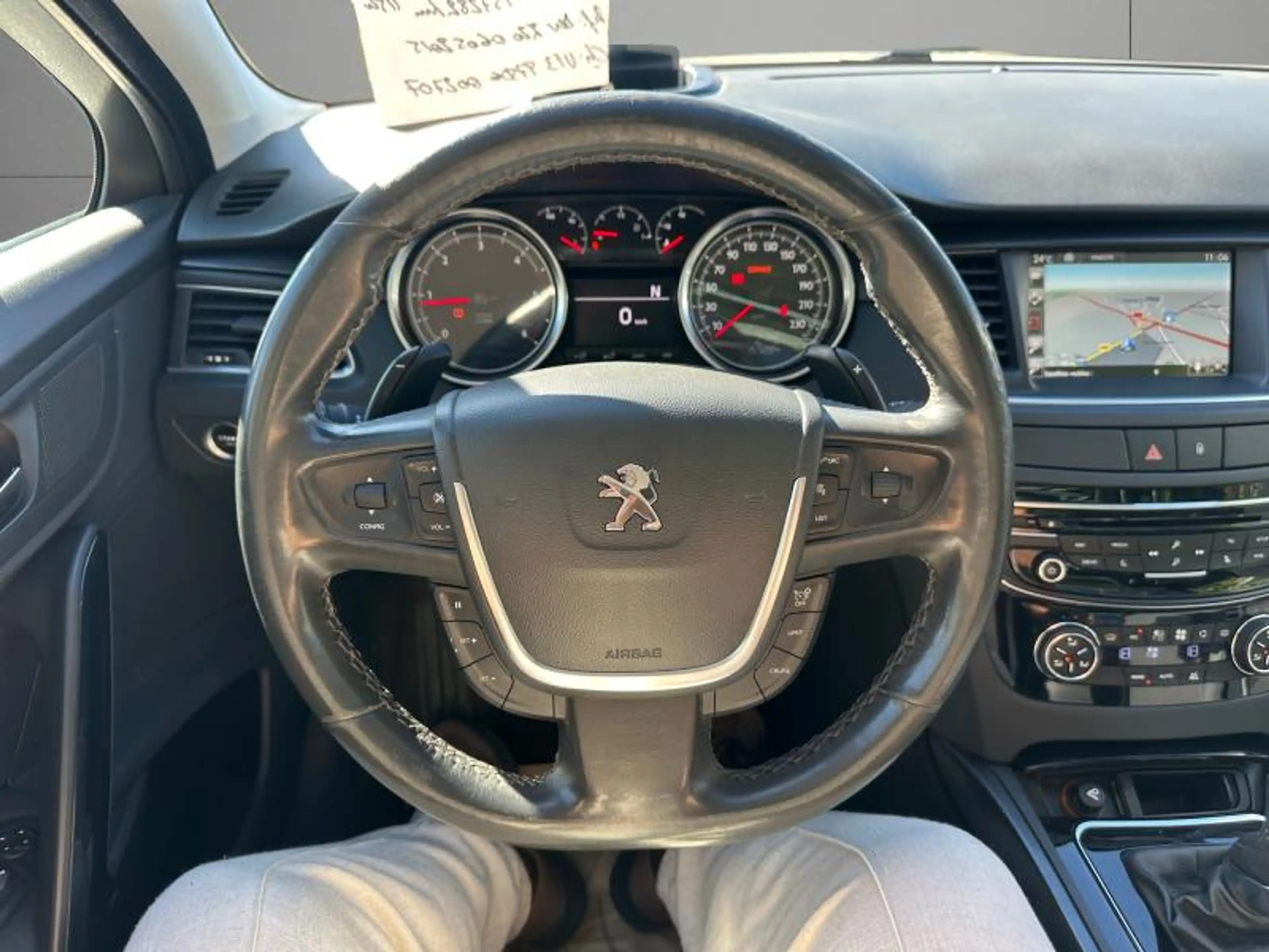 Peugeot 508 1.6 HDi 115cv Automatique break blanc 05/15 Airco — photo 11