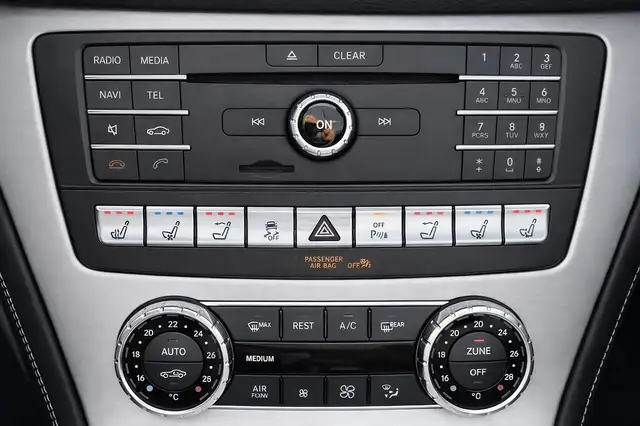 Mercedes-Benz SL 500 AMG * M O P F * Ansicht 25