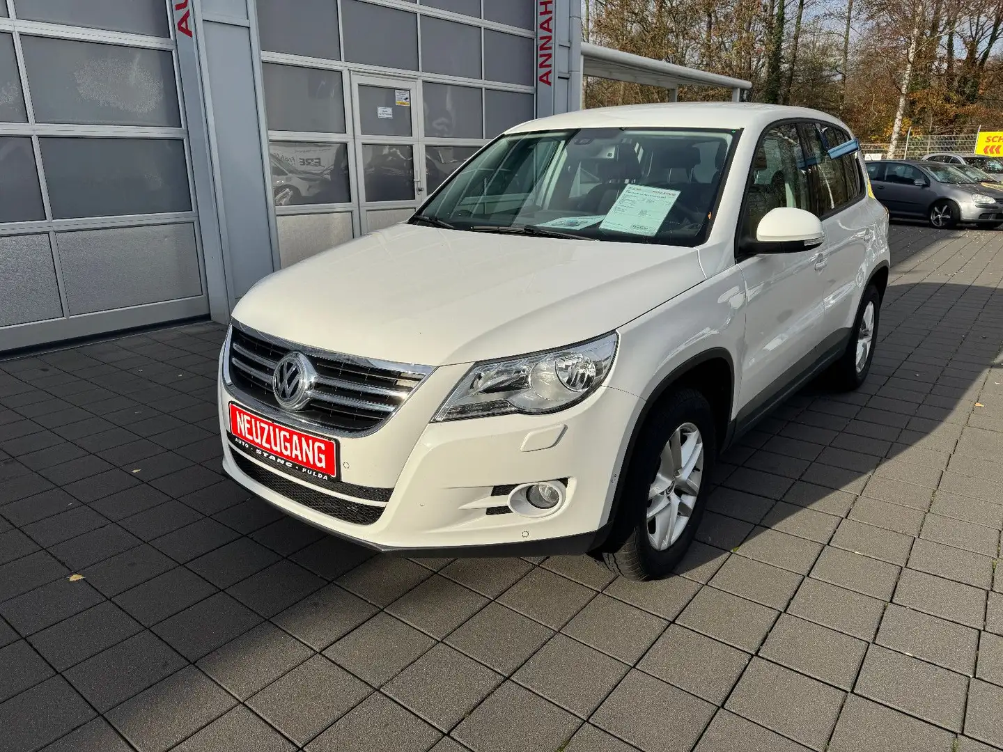Volkswagen Tiguan Freestyle BMT*2.HAND+SCHECKHEFT+TEMPOMAT* Blanc - 1