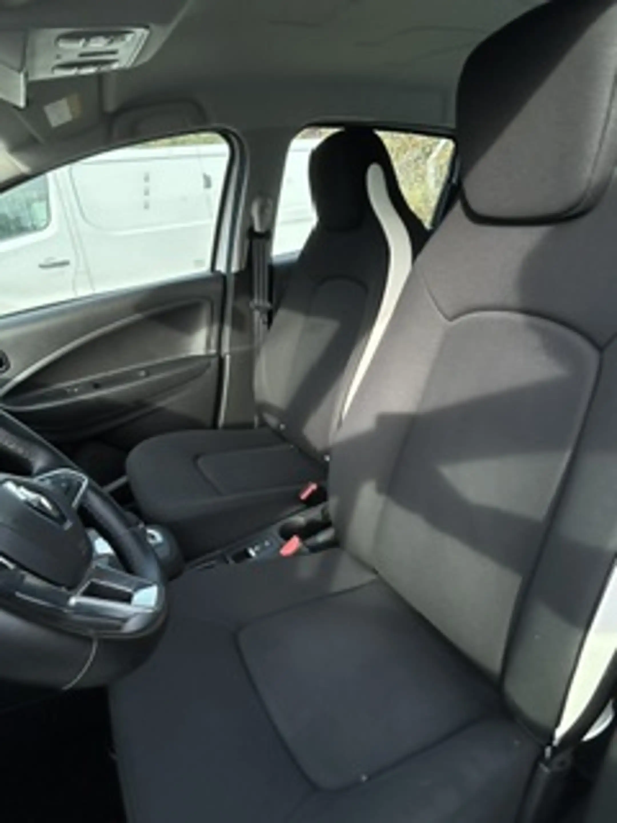 Renault ZOE Life R110 Z.E 50 — photo 10