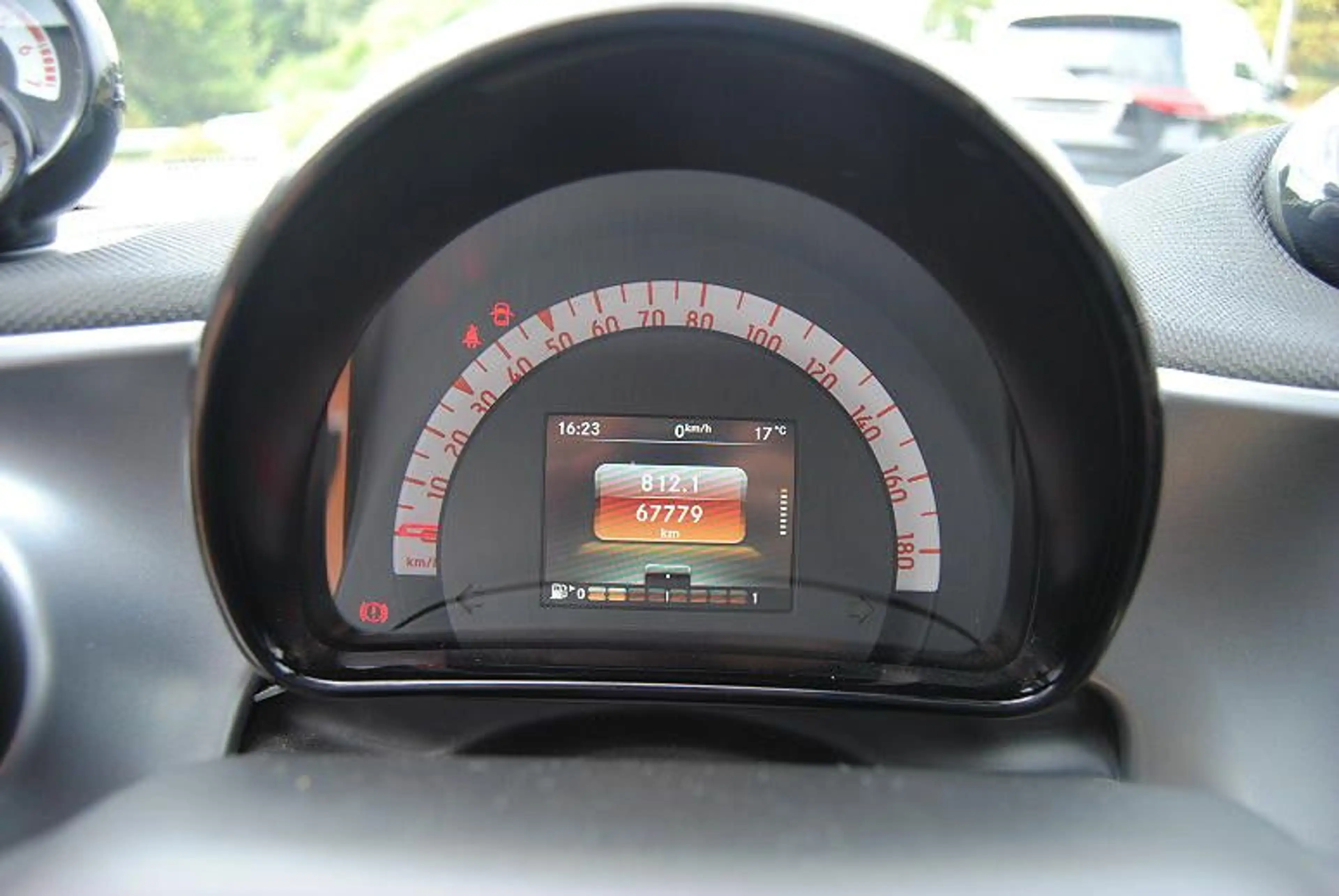 smart forFour 0.9 66kW passion.LED.Navi.Pano.PDC — photo 13